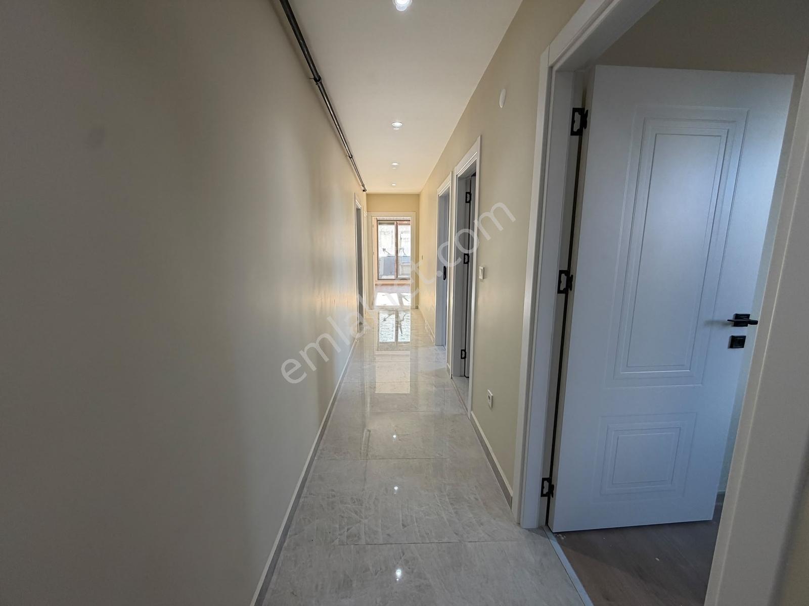 Pendik Batıda Hastane Yanı | Sıfır 4+2 Dubleks | Teras + Balkon — fotoğraf 21
