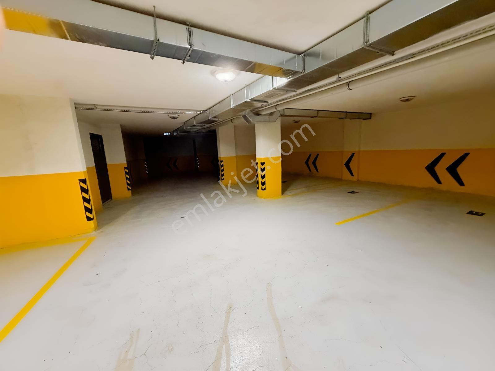 Pendik Batıda Hastane Yanı | Sıfır 4+2 Dubleks | Teras + Balkon — fotoğraf 23
