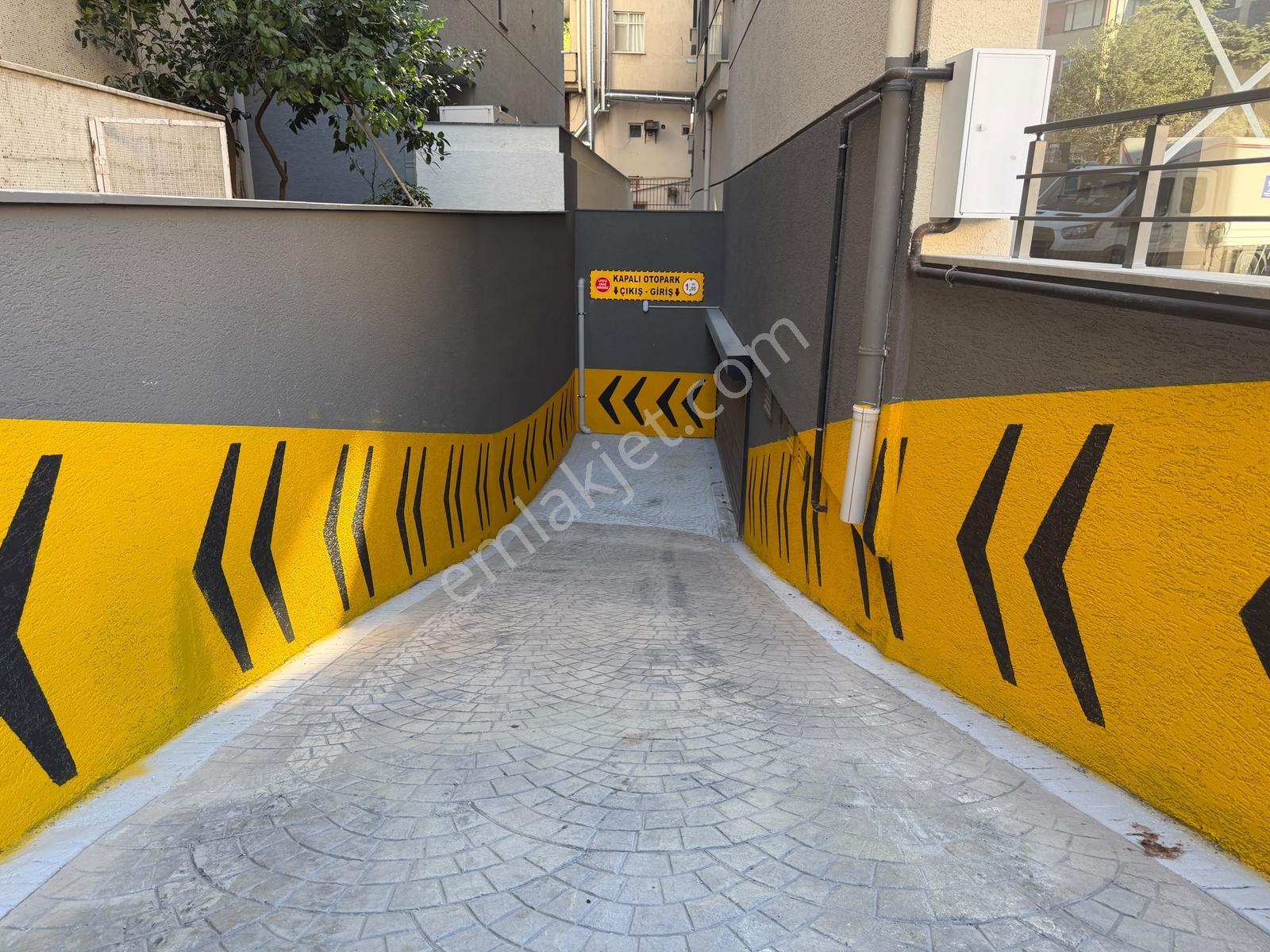 Pendik Batıda Hastane Yanı | Sıfır 4+2 Dubleks | Teras + Balkon — fotoğraf 32