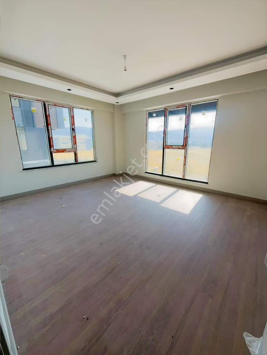 Kökoğlu Gayrimenkul'den Akkent'te Site İçi Arakat Lüks 3+1 — fotoğraf 6