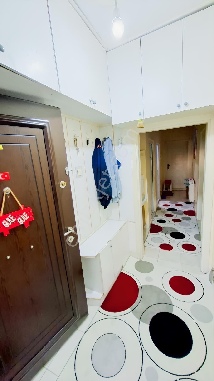 Malazgirt Mah. Bakımlı Yalıtımlı Satılık 3+1 Daire — fotoğraf 12