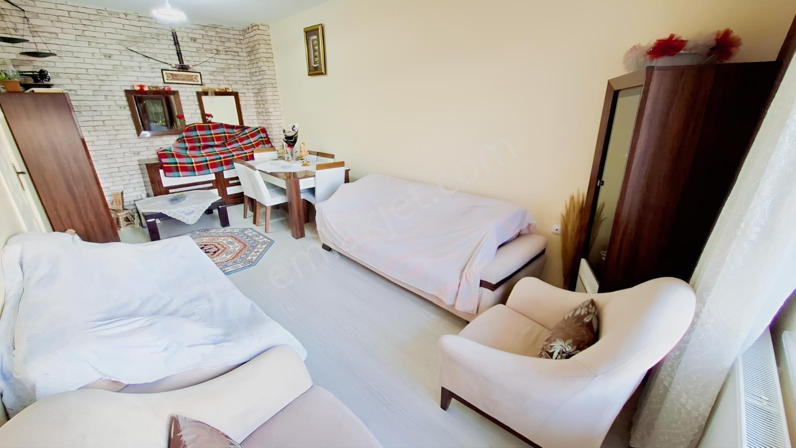 Malazgirt Mah. Bakımlı Yalıtımlı Satılık 3+1 Daire — fotoğraf 18