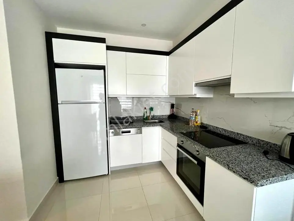 Alanya Kargıcak'ta Denize 150 M Aktiviteli Sitede Eşyalı 1+1 — fotoğraf 4
