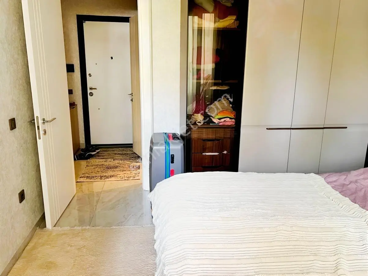 Alanya Oba'da Denize 300 M Full Aktiviteli Sitede Eşyalı 1+1 — fotoğraf 9