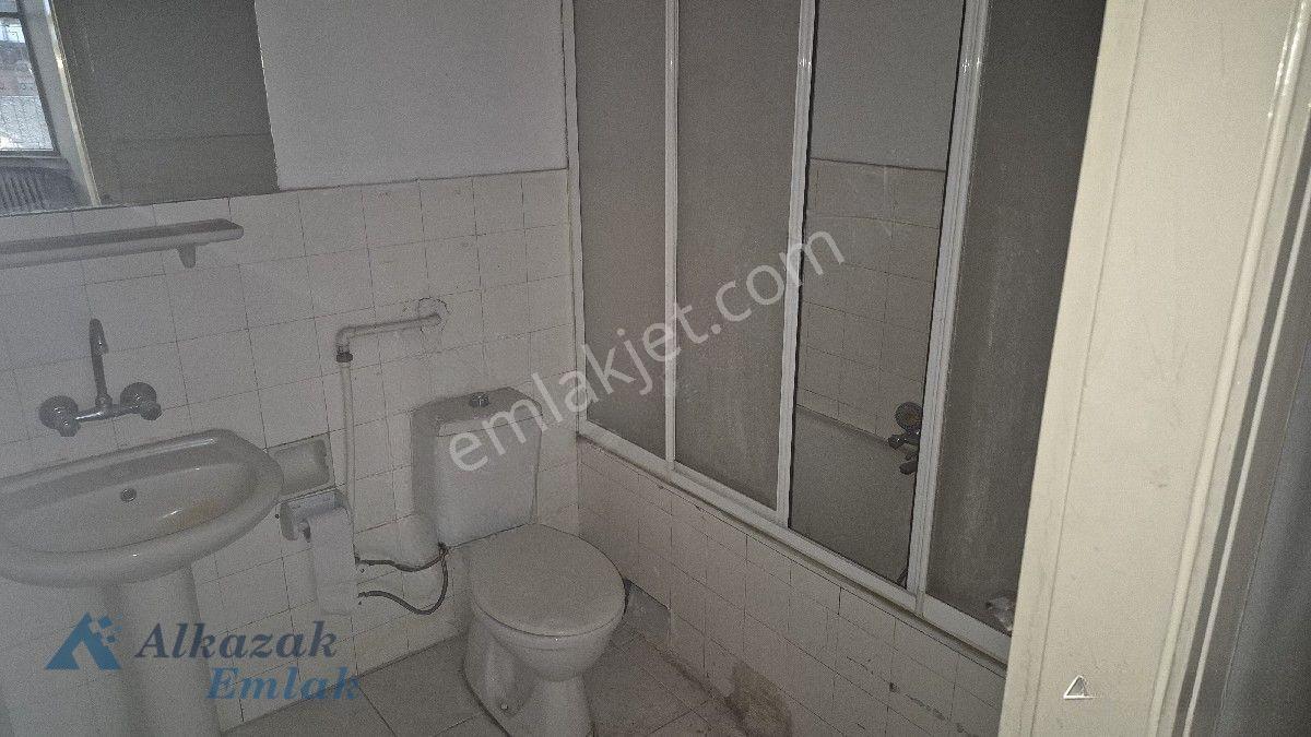 Ankara Çankaya Kocatepe Mahallesi'nde Bayındır 2 Sokakta Satılık Giriş 3+1 — fotoğraf 14