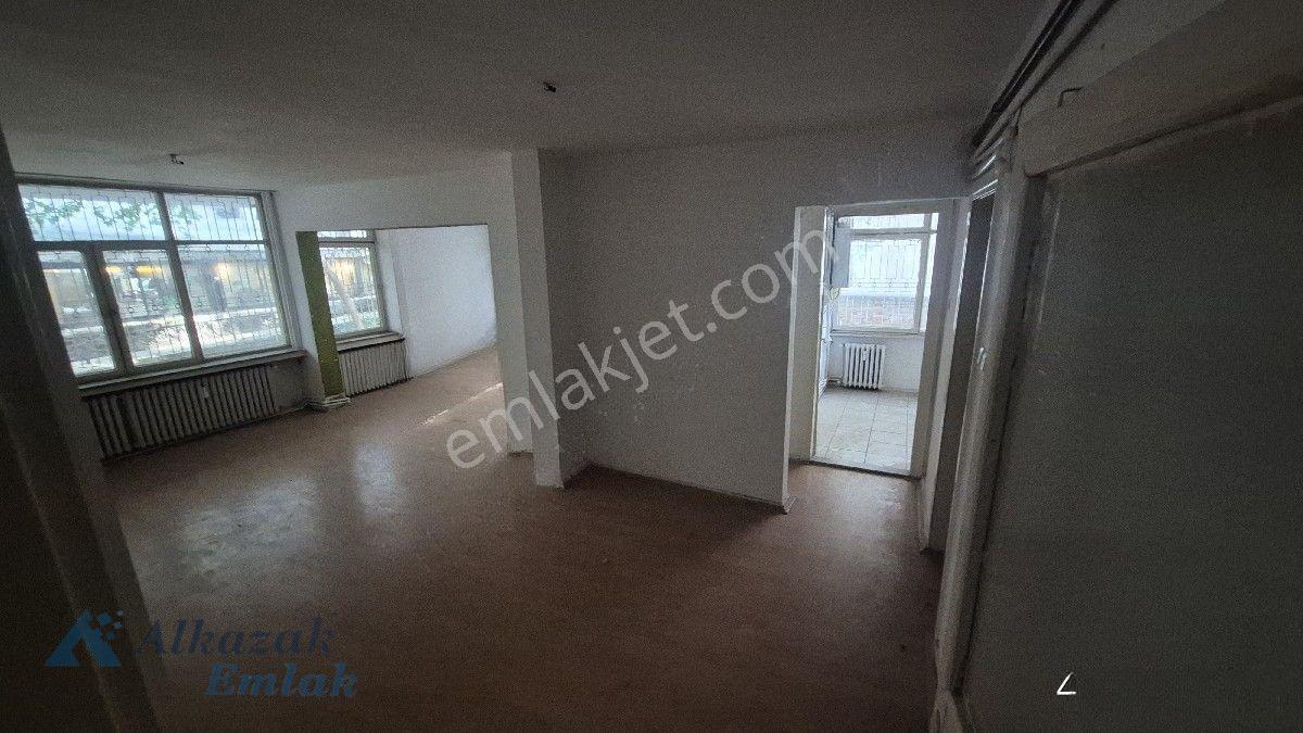 Ankara Çankaya Kocatepe Mahallesi'nde Bayındır 2 Sokakta Satılık Giriş 3+1 — fotoğraf 19