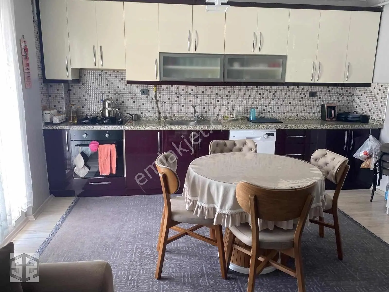 İzmir Selçuk Atatürk Mahallesi'nde 3 + 1 Satılık Daire — fotoğraf 2