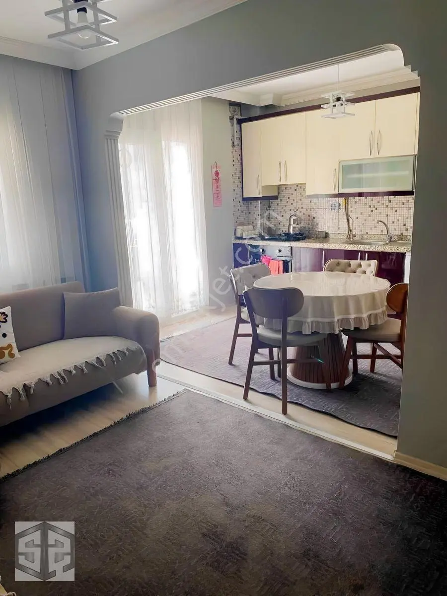 İzmir Selçuk Atatürk Mahallesi'nde 3 + 1 Satılık Daire — fotoğraf 3