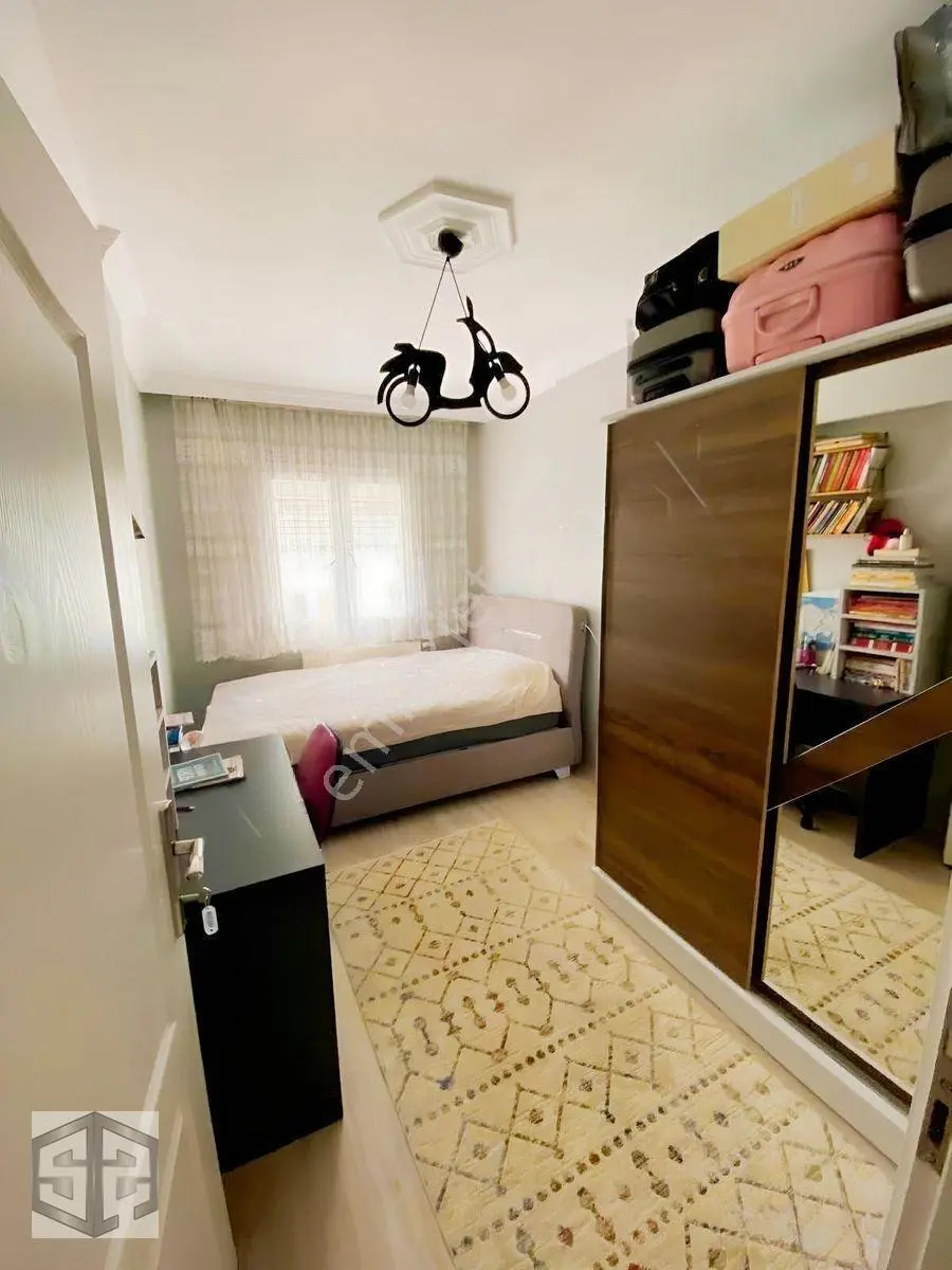İzmir Selçuk Atatürk Mahallesi'nde 3 + 1 Satılık Daire — fotoğraf 7