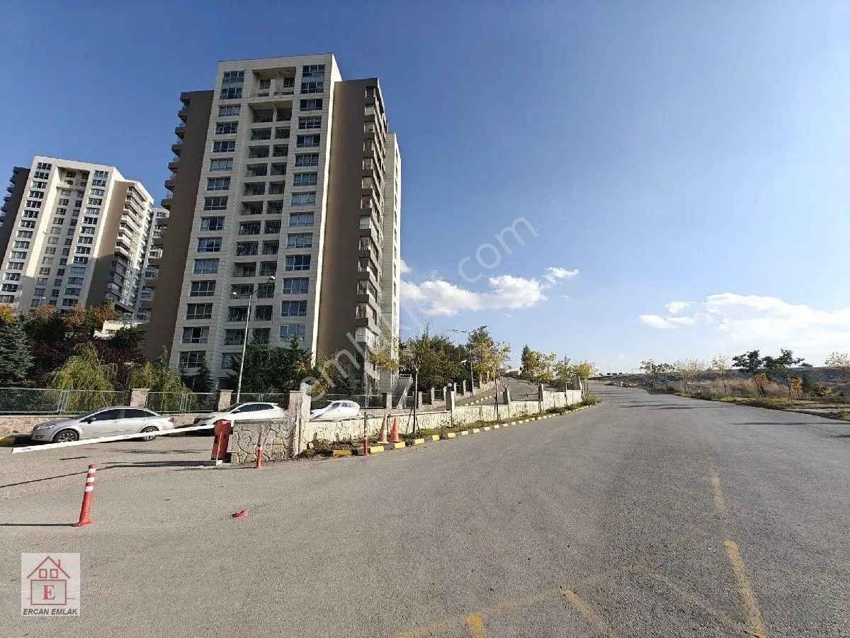 Gölbaşı İncek Vadi Konutları Sosyal Tesisi Karşısında Satılık Manzaralı 4+1 Daire — fotoğraf 2