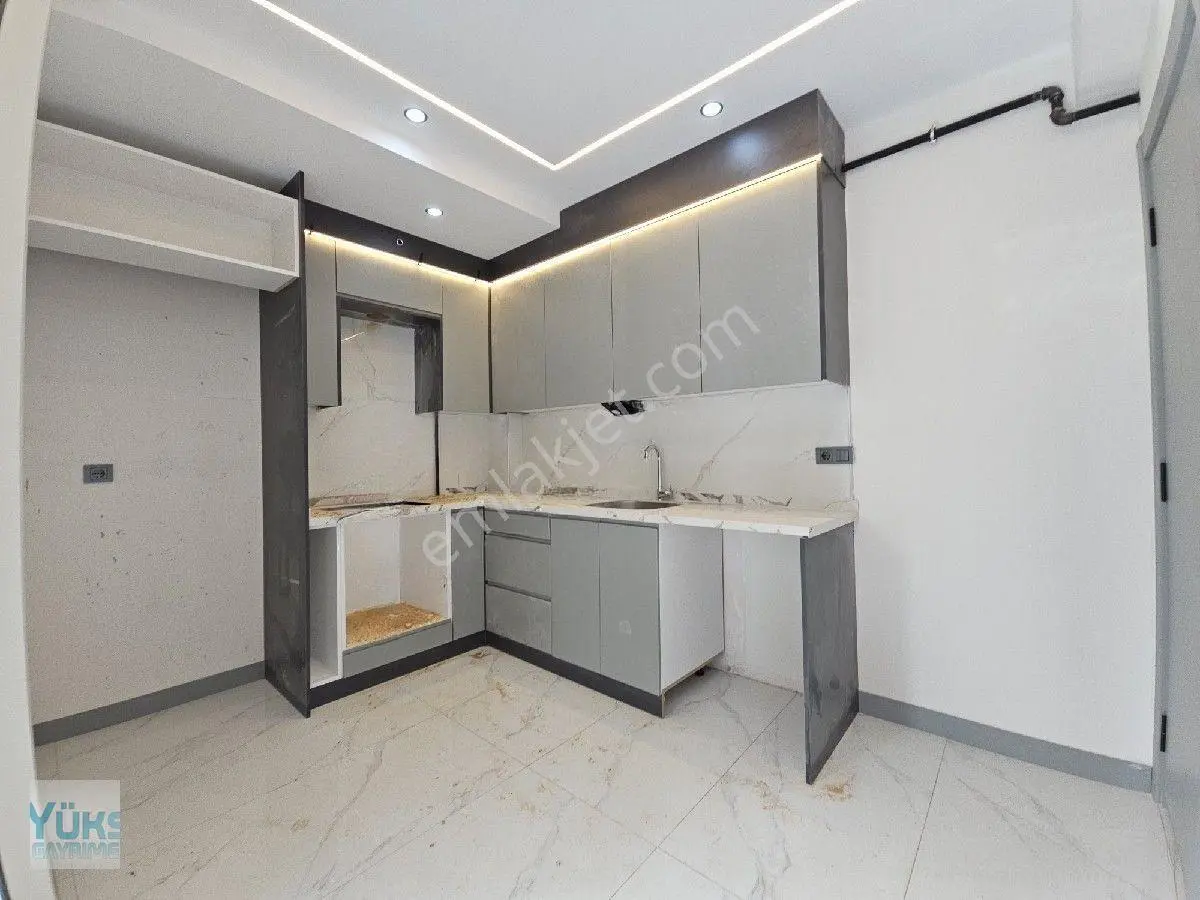 Denizli Şemikler De 2+1 120 M2 Merkezi Konumda Satılık Daireler — fotoğraf 2