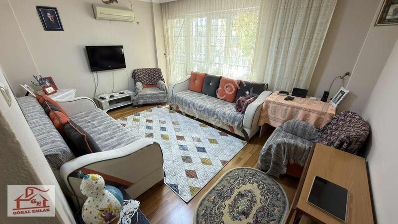 Göral Emlak'tan Muradiyede 3+1 Kapalı Mutfak Çift Cephe Daire — fotoğraf 8