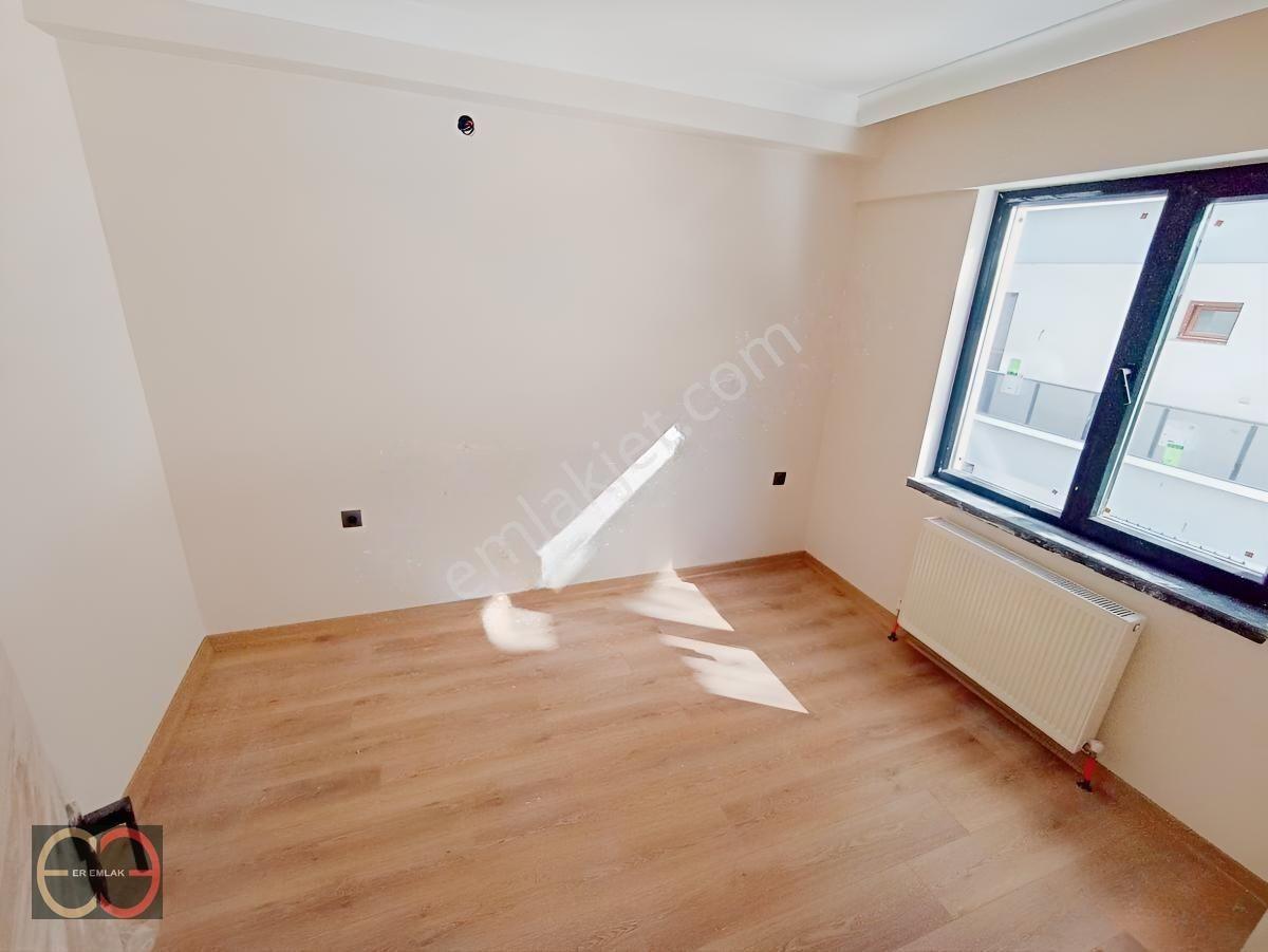Anıttepe 'de Metroya Yakın Sıfır Binada Katta Satılık 1+1 Daire — fotoğraf 12
