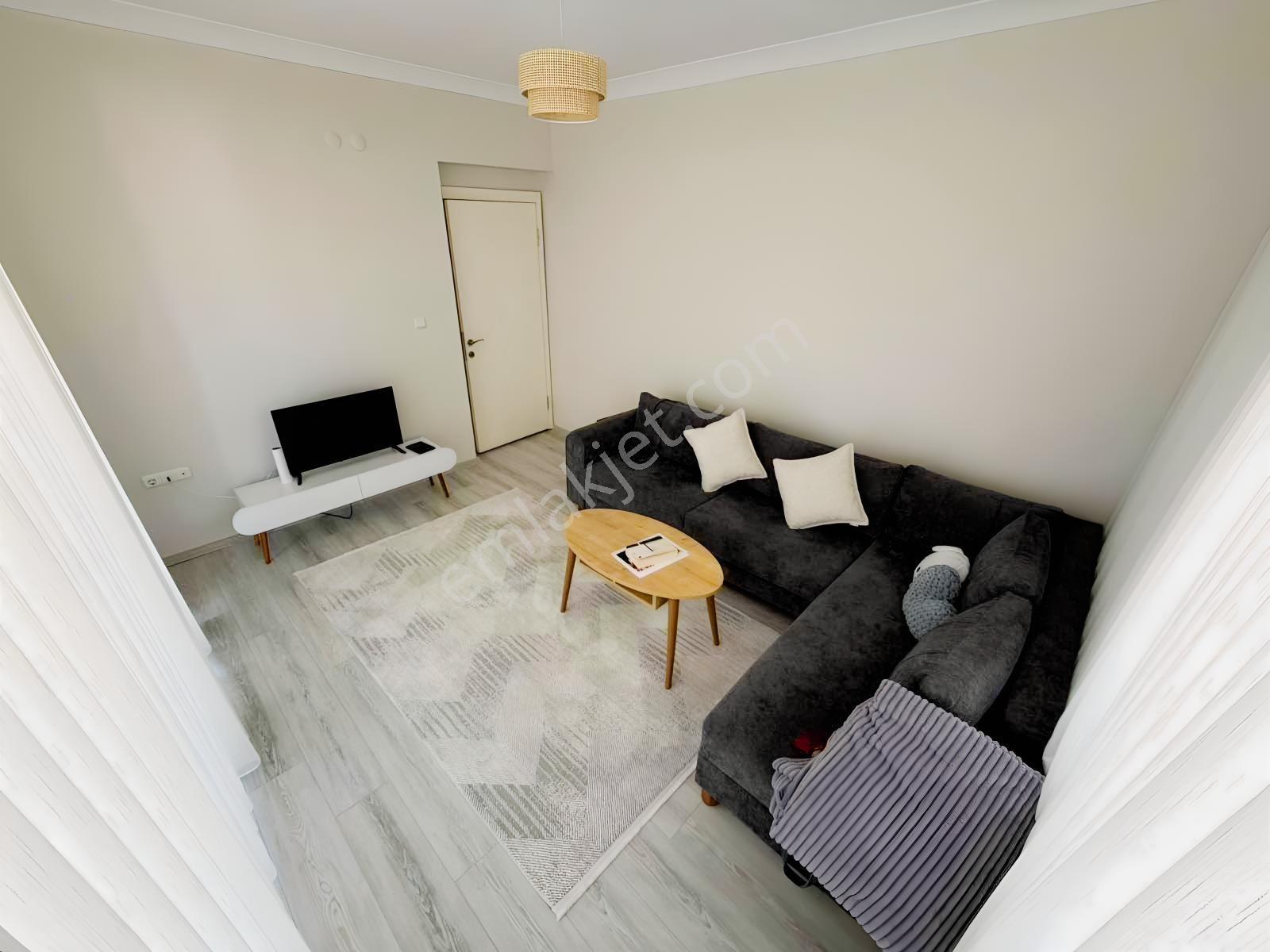 Gökçek Mah Batı Park Sitesinde Ara Katta 3+1 — fotoğraf 17