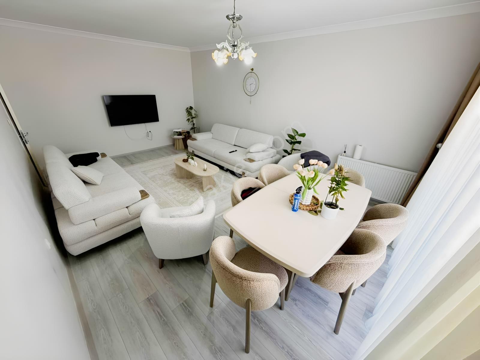 Gökçek Mah Batı Park Sitesinde Ara Katta 3+1 — fotoğraf 18