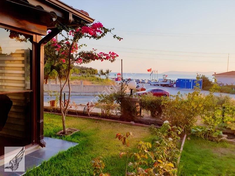 Akarca Florya Sitesinde Dublex Eşyalı Villa Satılık — fotoğraf 3
