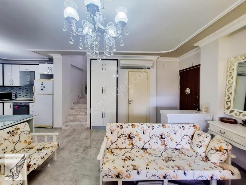Akarca Florya Sitesinde Dublex Eşyalı Villa Satılık — fotoğraf 7