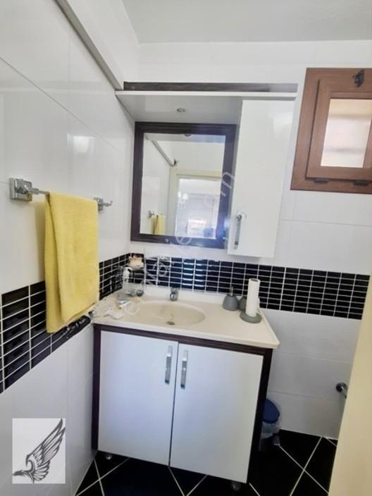 Akarca Florya Sitesinde Dublex Eşyalı Villa Satılık — fotoğraf 15