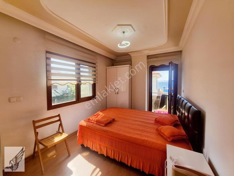 Akarca Florya Sitesinde Dublex Eşyalı Villa Satılık — fotoğraf 18