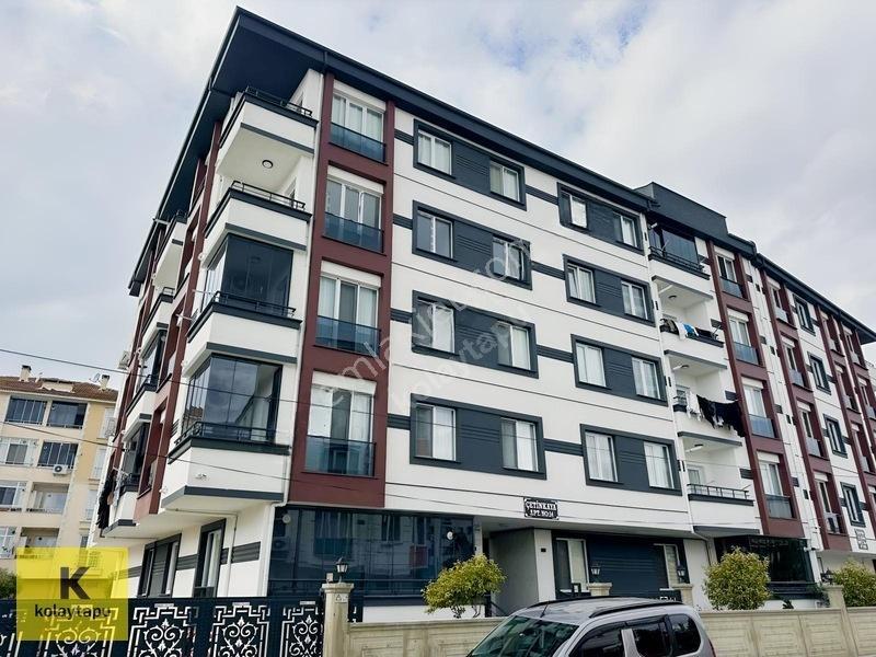 Kolaytapu Sakızköy Meydanı Satılık 0 Oturuma Hazır 2+1 Daire