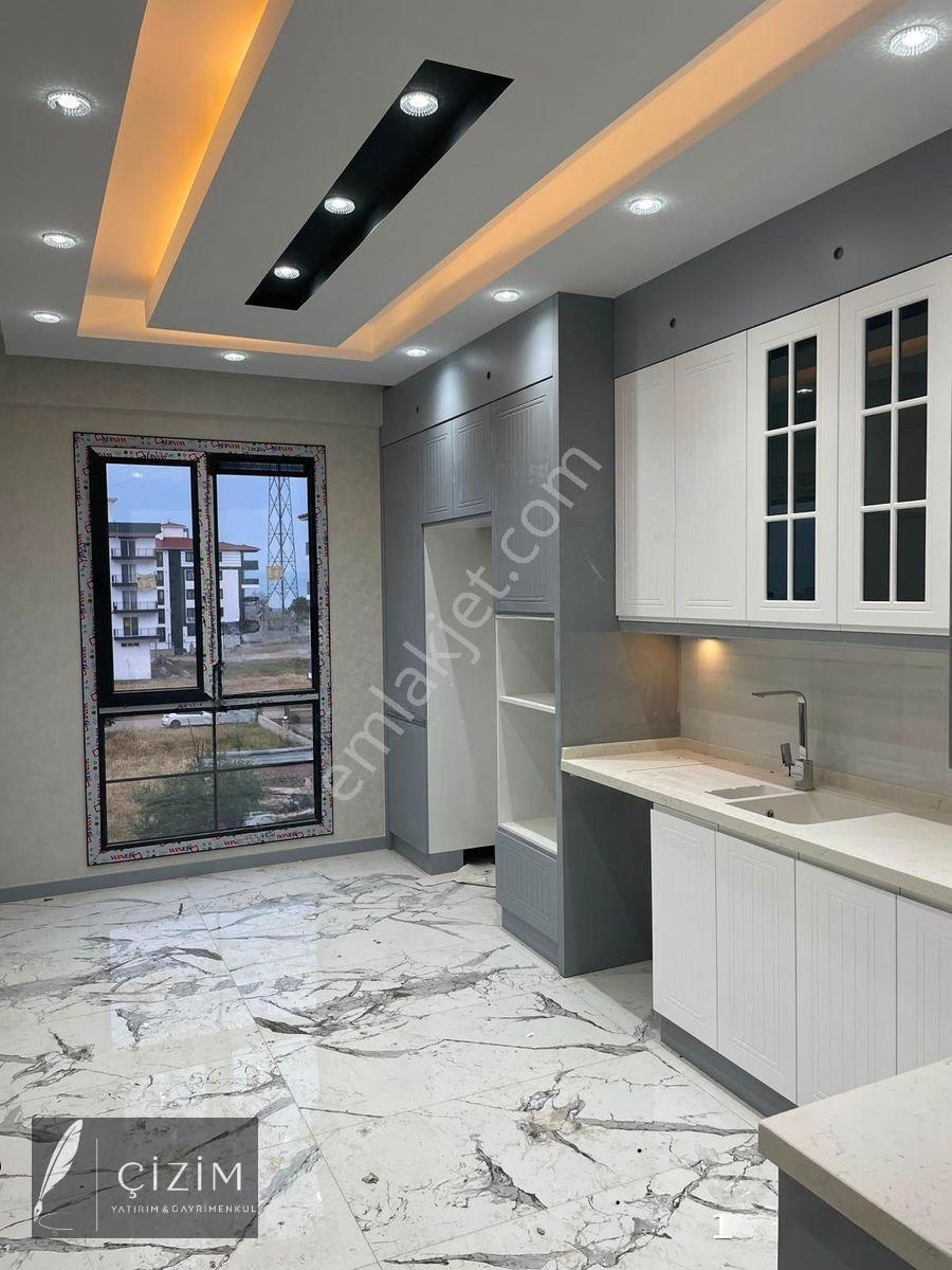 Yenişafak'ta Merkezi Lokasyonda 3+1 Acil Satılık Daire — fotoğraf 2
