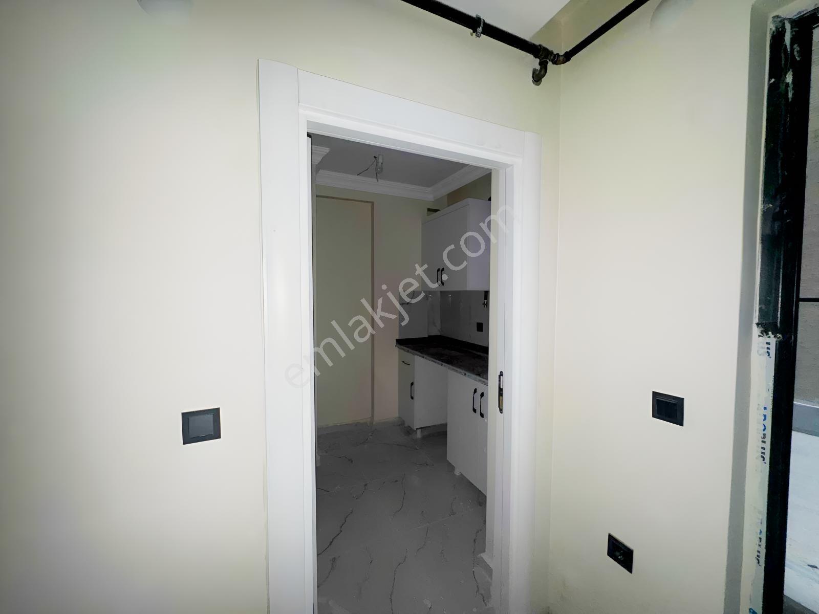 Satılık 1+1 Sıfır Daire Ayrı Mutfak Teraslı Öğretmen Evi Arkası — fotoğraf 18
