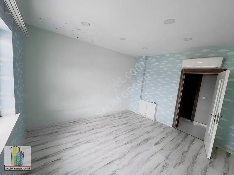Uydukent'te Süper Lokasyonda Satılık 6+1 Lüks Dubleks Daire — fotoğraf 4