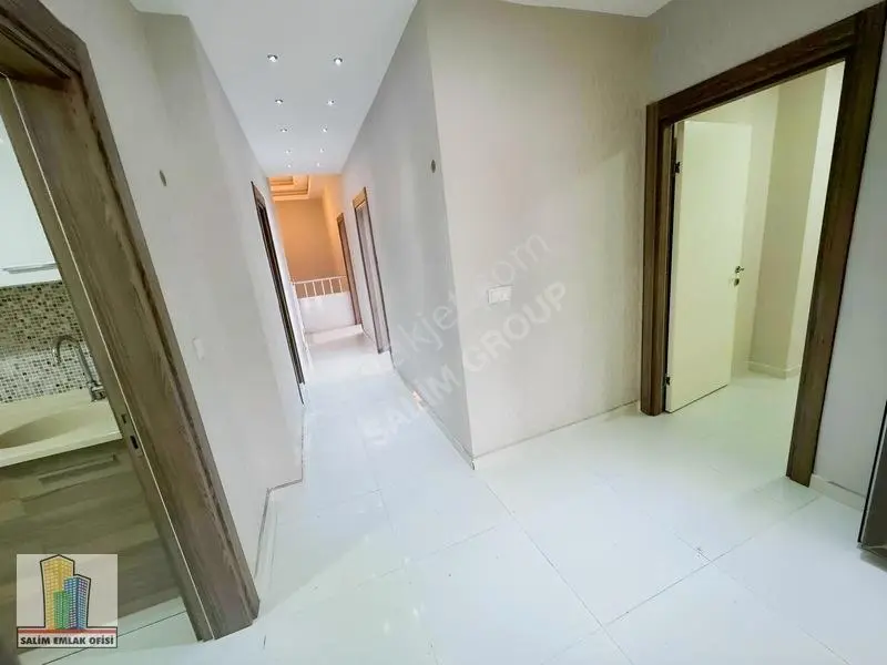 Uydukent'te Süper Lokasyonda Satılık 6+1 Lüks Dubleks Daire — fotoğraf 13