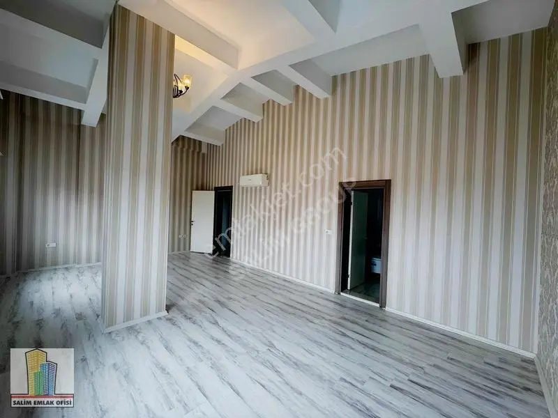 Uydukent'te Süper Lokasyonda Satılık 6+1 Lüks Dubleks Daire — fotoğraf 33