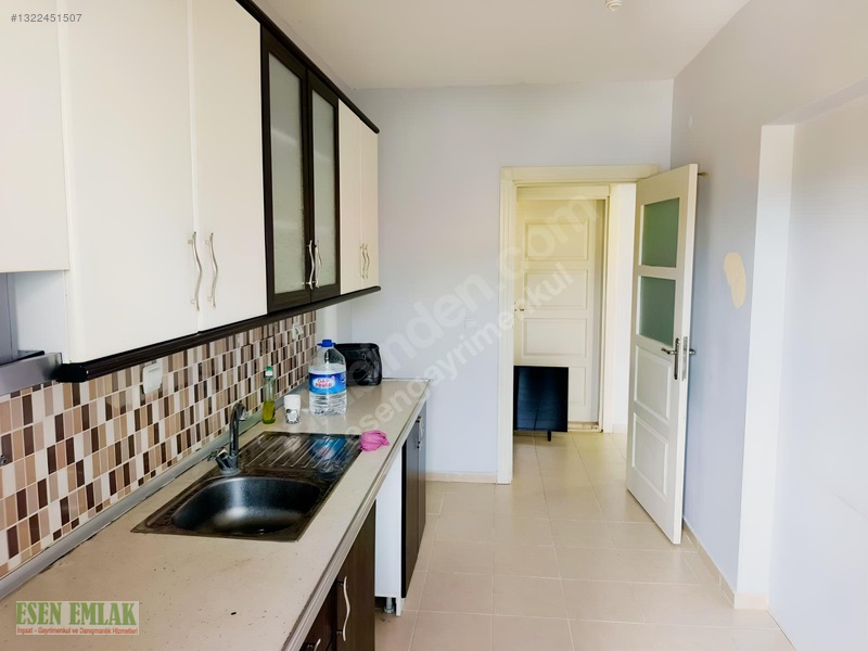 Karagöz Tokide Kiralık 2+1 Daire — fotoğraf 2