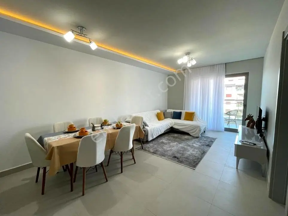 Alanya Kestel'de Denize Sıfır Kale Manzaralı Eşyalı 1+1 Daire — fotoğraf 4