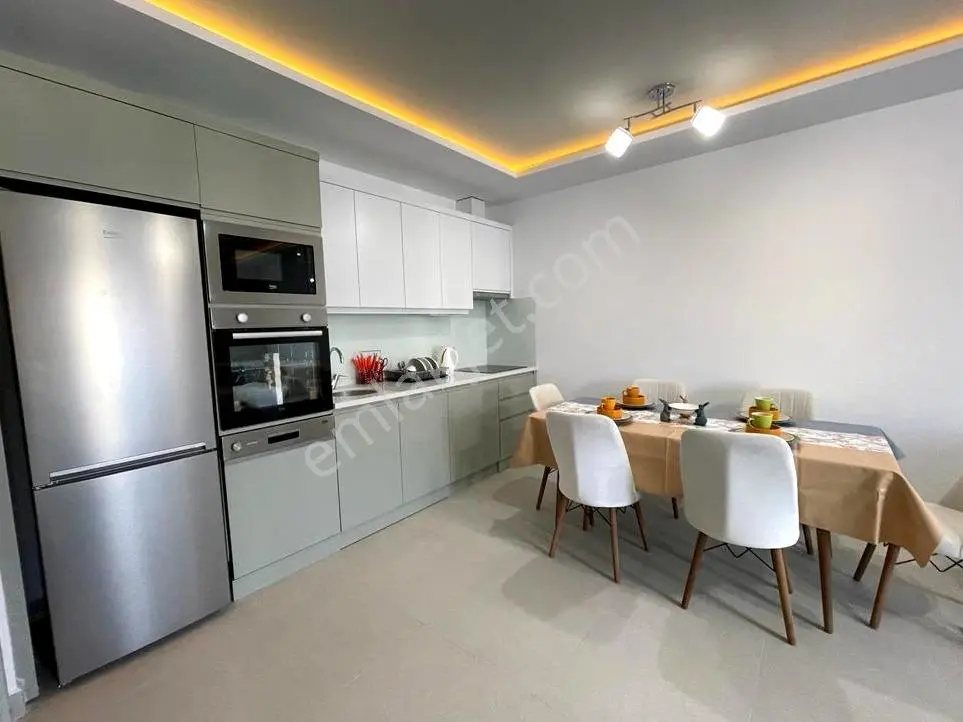 Alanya Kestel'de Denize Sıfır Kale Manzaralı Eşyalı 1+1 Daire — fotoğraf 5