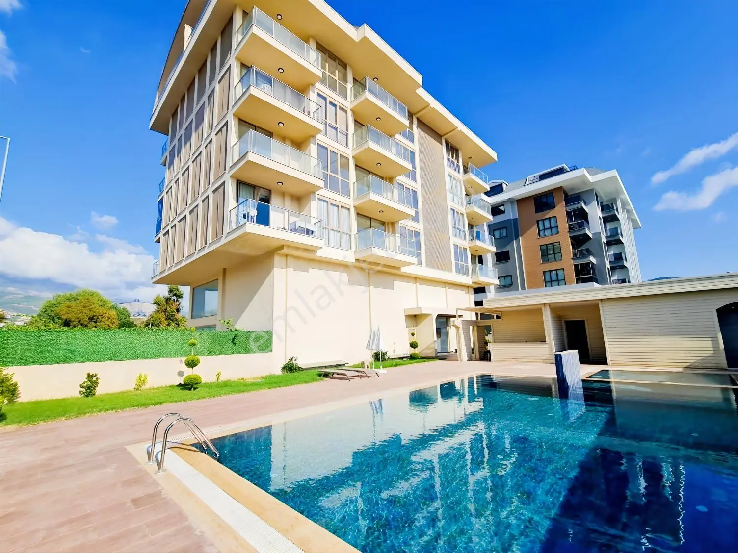 Alanya Kargıcak'Ta Denize 300 M Teraslı Yeni 3+1 Daire