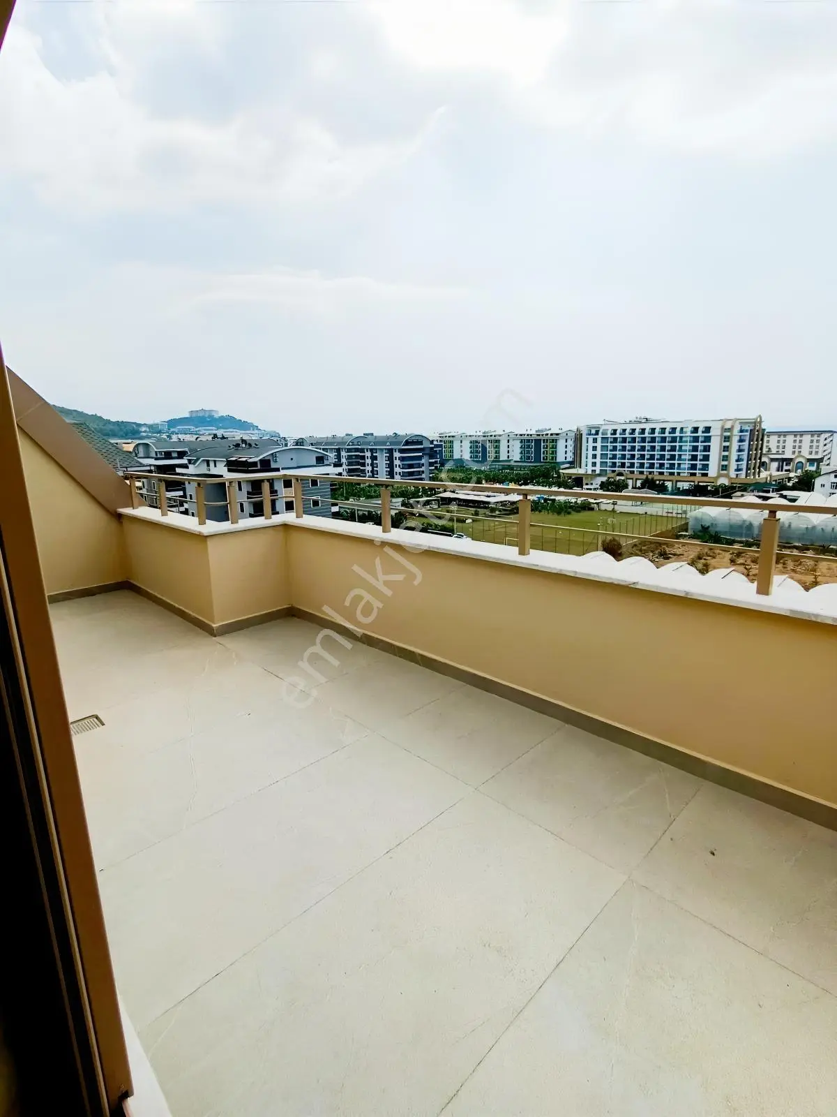 Alanya Kargıcak'ta Denize 300 M Teraslı Yeni 3+1 Daire — fotoğraf 3