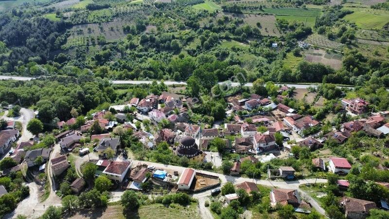 Taraklı'nın En Prim Yeri Olan Hacıyakup Mah. Katirtifaklı Yer — fotoğraf 8