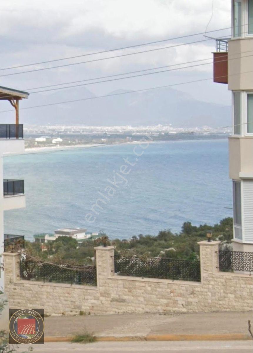 Finike'de Deniz Ve Doğa Manzarasına Sahip Satılık İmarlı Arsa — fotoğraf 2