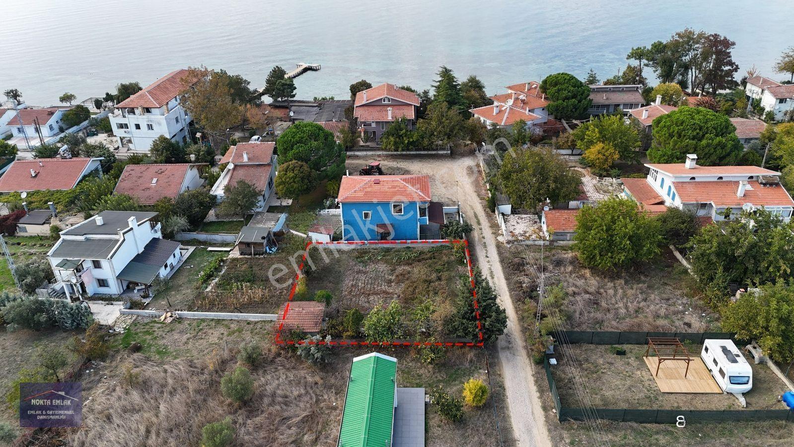 Nokta Emlak | Saros Tatil Köyünde 2 Adet Bitişik 400 M2 Net Arsa Tel Duvar Çevrili — fotoğraf 8