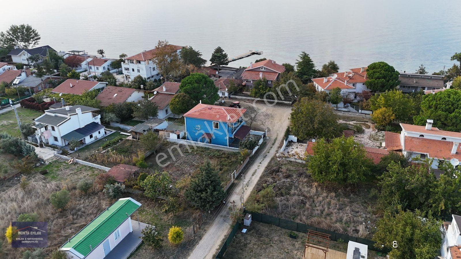 Nokta Emlak | Saros Tatil Köyünde 2 Adet Bitişik 400 M2 Net Arsa Tel Duvar Çevrili — fotoğraf 16