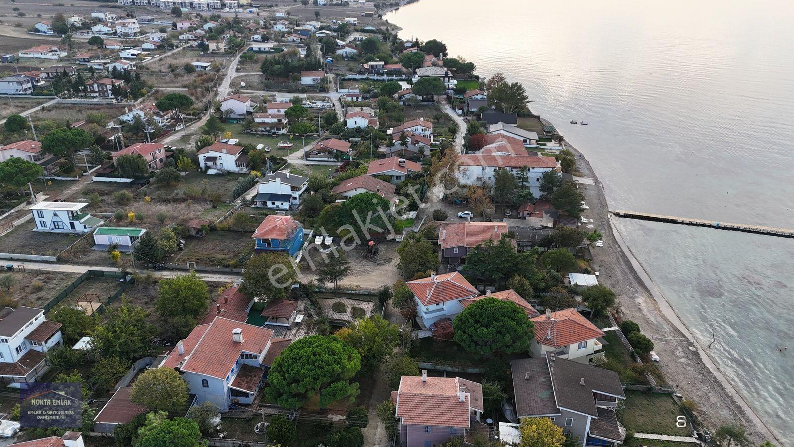 Nokta Emlak | Saros Tatil Köyünde 2 Adet Bitişik 400 M2 Net Arsa Tel Duvar Çevrili — fotoğraf 18
