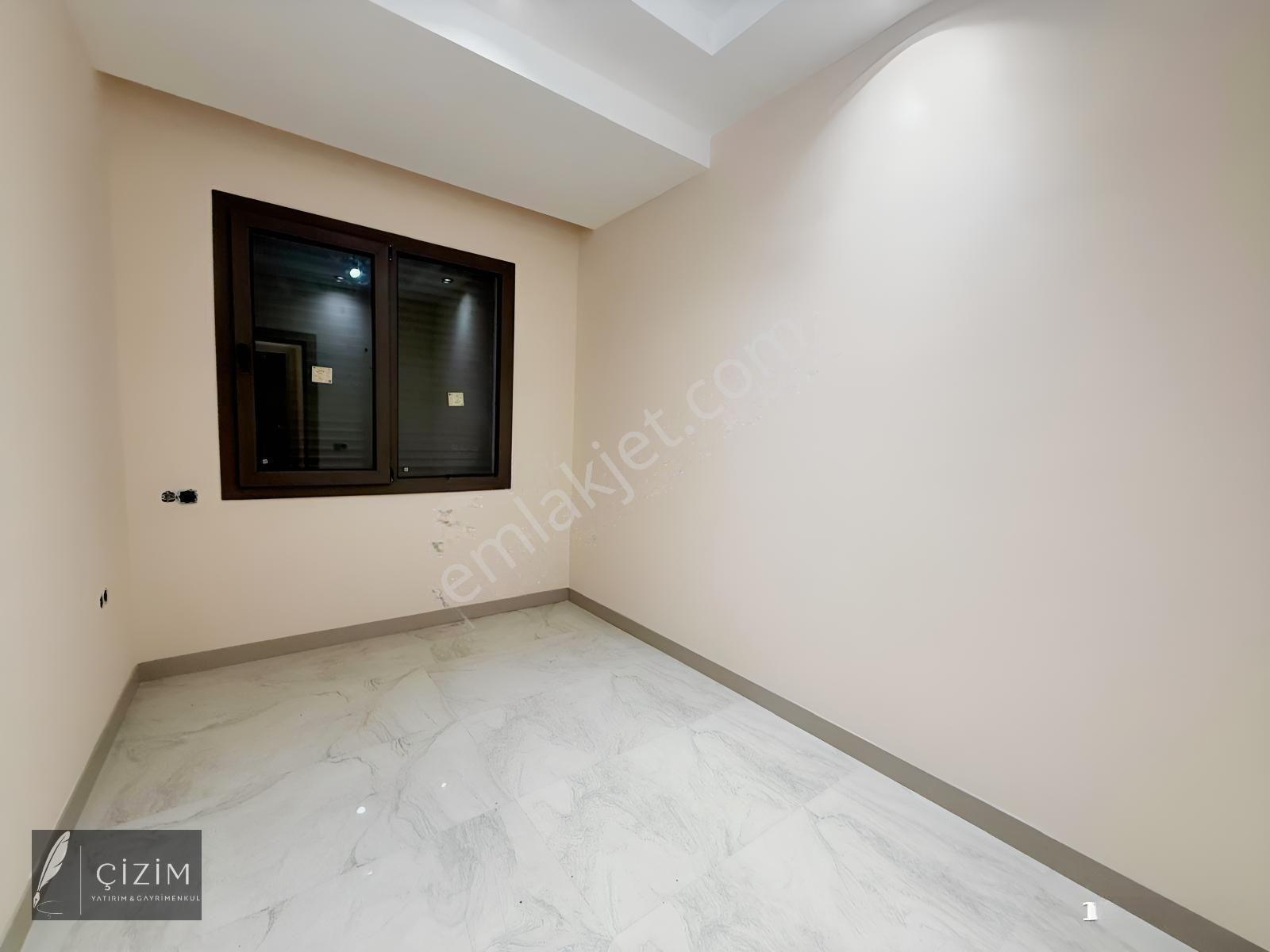 Yenişafak'ta Havuzlu Site İçerisinde Satılık 3+1 Lüks Daire — fotoğraf 14