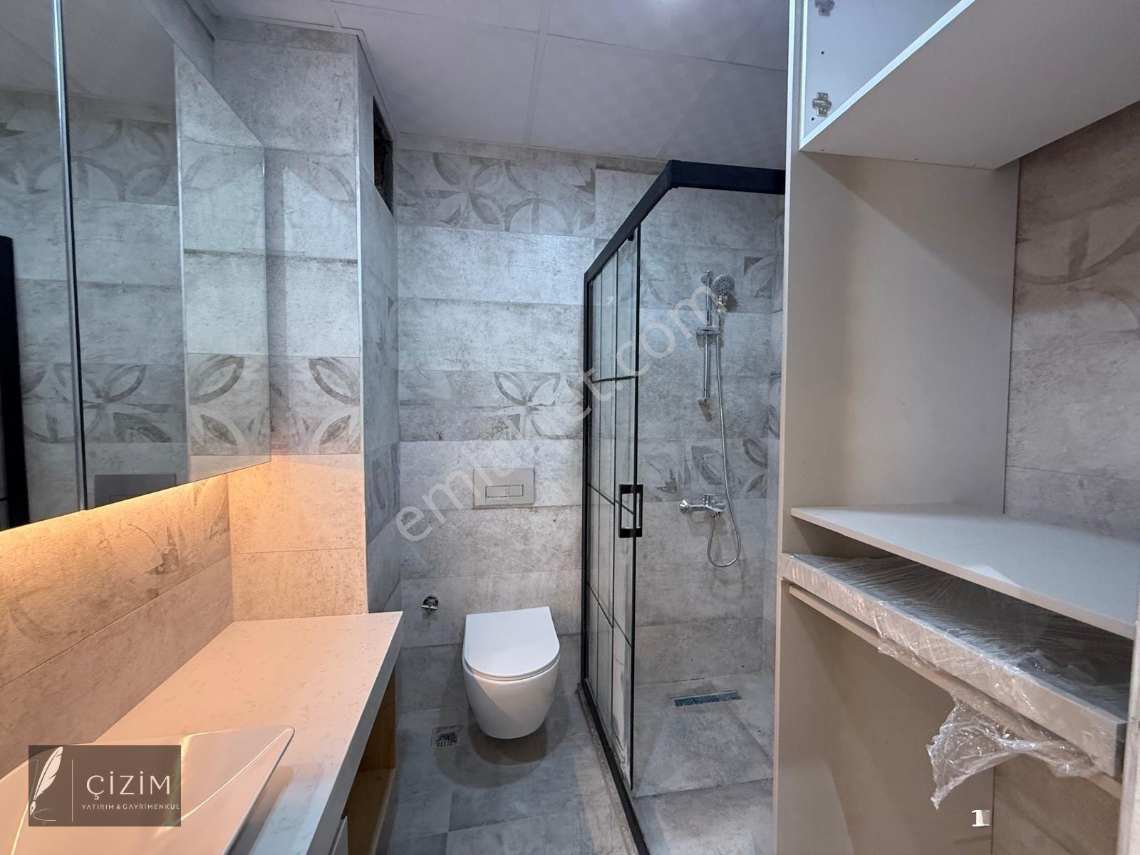 Yenişafak'ta Havuzlu Site İçerisinde Satılık 3+1 Lüks Daire — fotoğraf 15