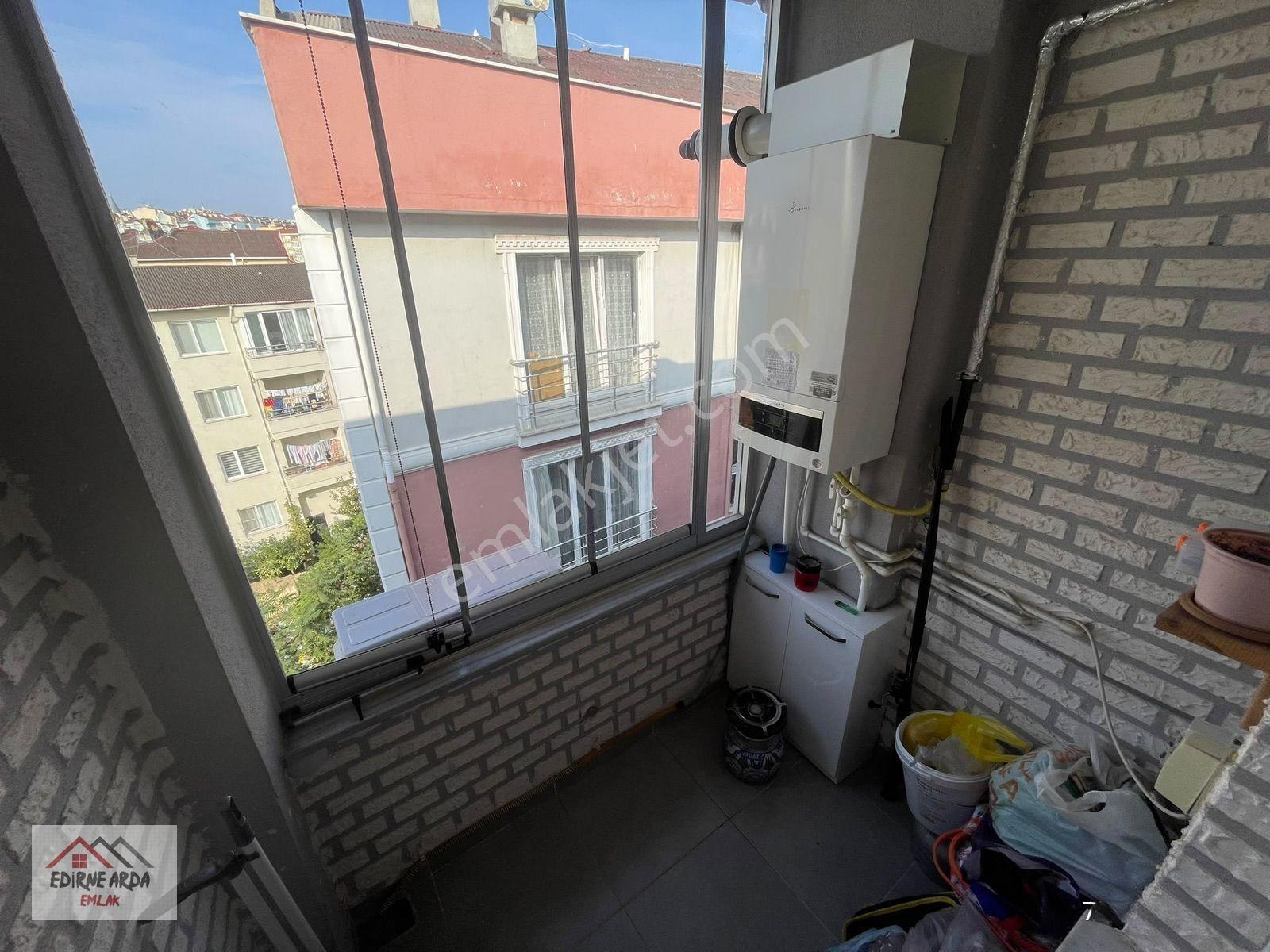 Arda Emlak Ofisin’den Ayşekadın Mevkiinde Kapalı Balkonlu Daire — fotoğraf 18