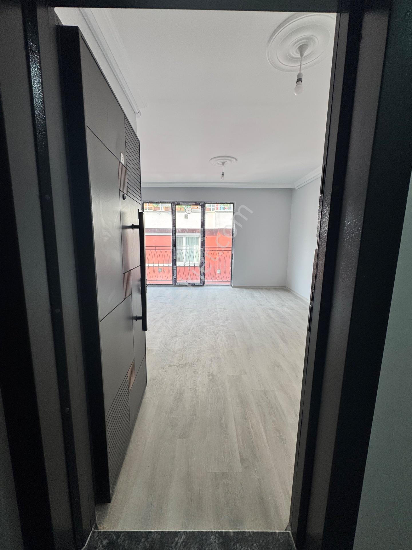 Giresun Teyyareddüzü Mahlesi Satlık 1+1 Daire — fotoğraf 9