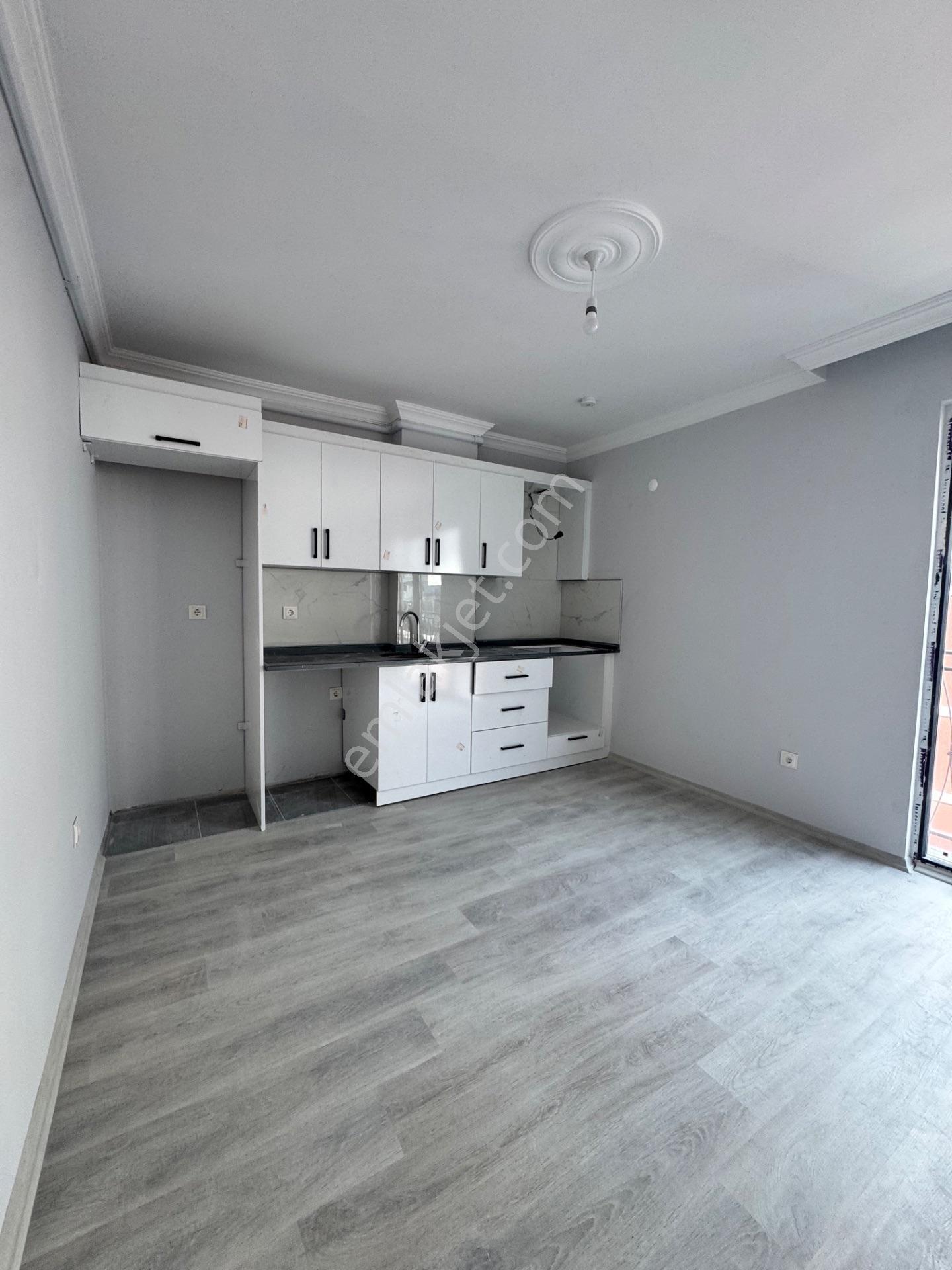 Giresun Teyyareddüzü Mahlesi Satlık 1+1 Daire — fotoğraf 13