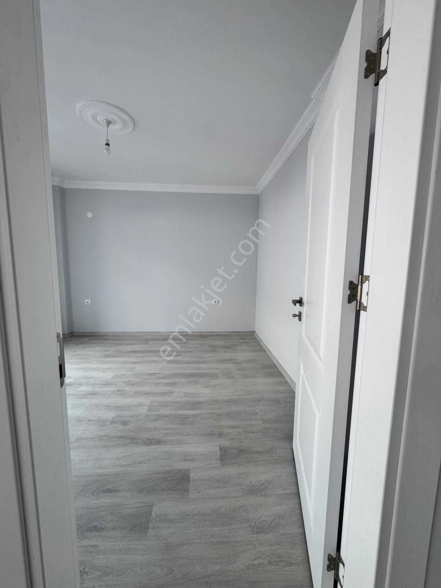 Giresun Teyyareddüzü Mahlesi Satlık 1+1 Daire — fotoğraf 18
