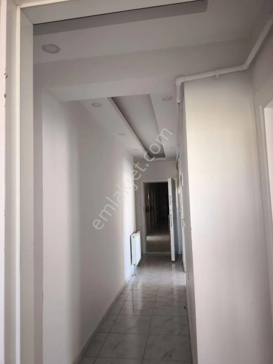 Boğaziçi Yol Kenarında Manzaralı Fırsat Fiyata Satılık 3+1 Daire — fotoğraf 12