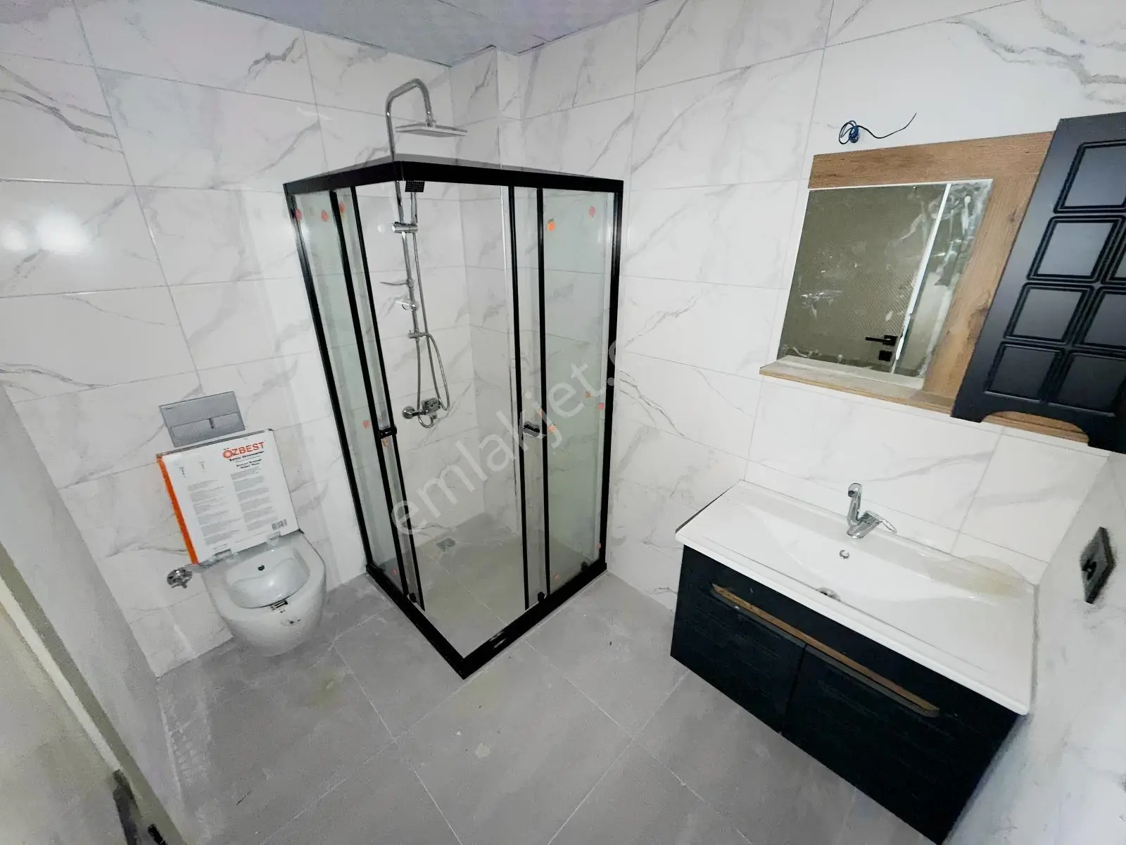 Site İçi Havuzlu Manzaralı Sıfır 1+1 Satılık Daire — fotoğraf 16