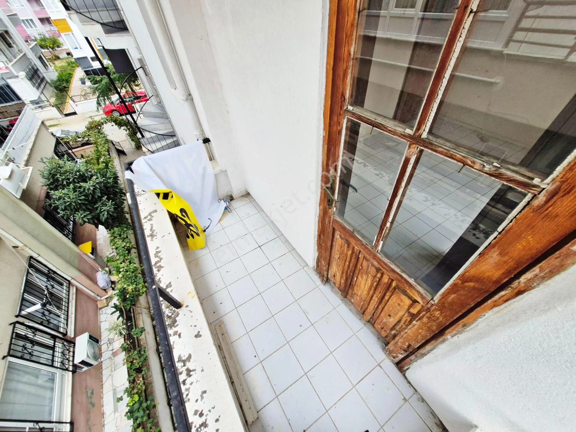 Aktif'ten Yatırım Fırsatı! Akçay'da Satılık Yüksek Kredili 2+1 Barbekülü Arakat Daire — fotoğraf 4