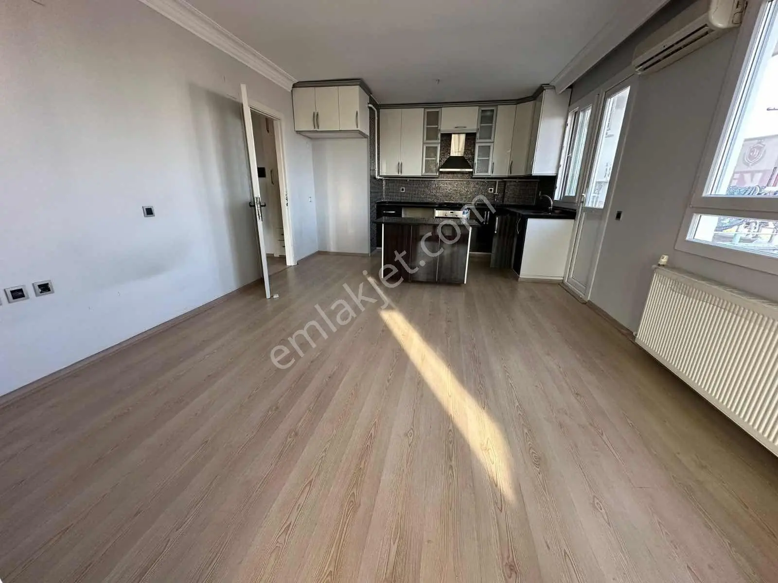 Final'den Kanal Groseri Civarı Metro Yolu Üzerinde 4+1 Lüx — fotoğraf 5