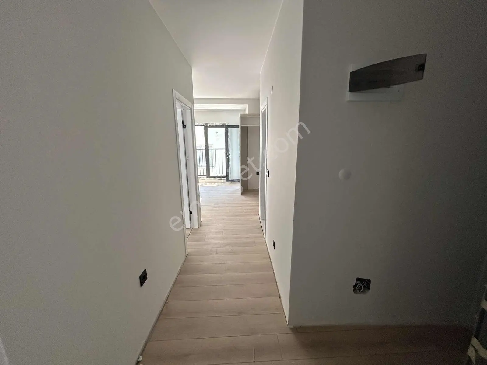 Acil Kuşadası Merkez Denize 200 Metre Mesafede Satılık 2+1 Daire — fotoğraf 13